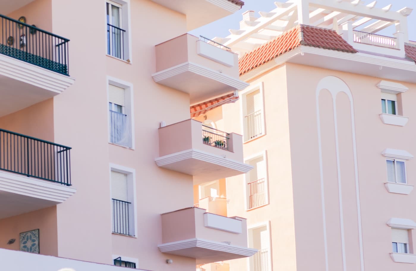 Straatbeeld in San Luis de Sabinillas