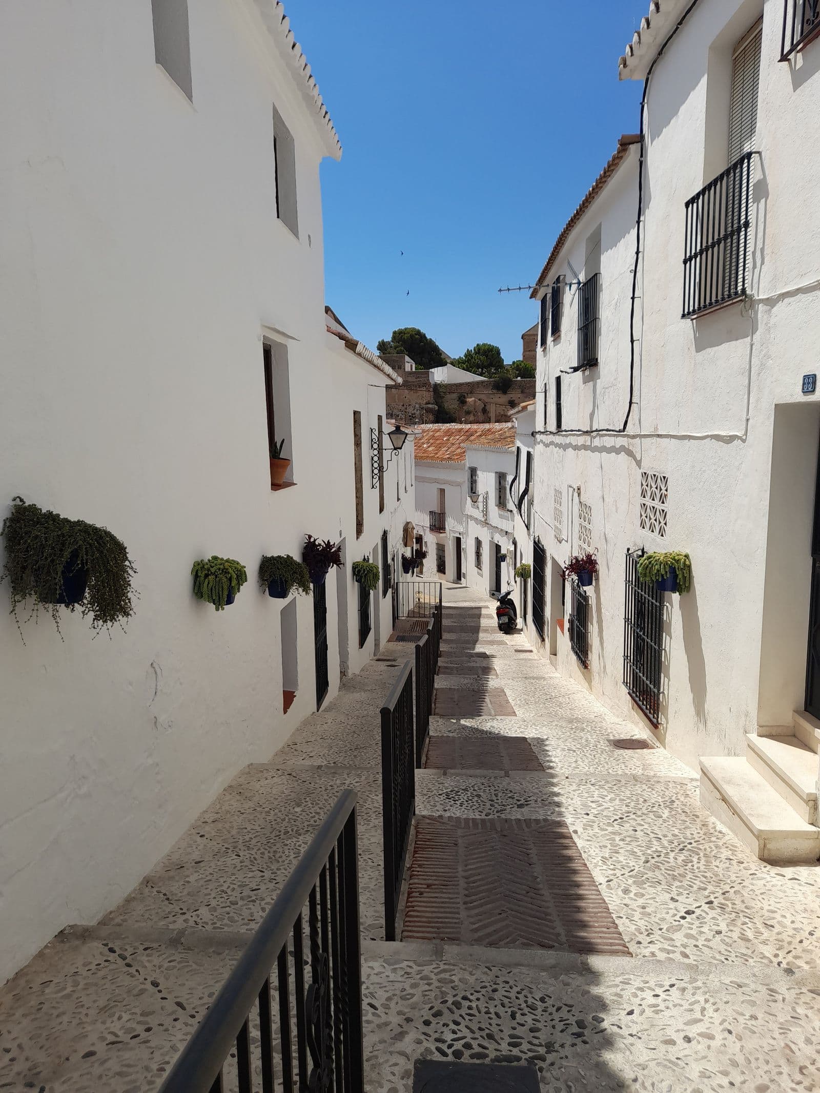 Wit steegje in Mijas Pueblo