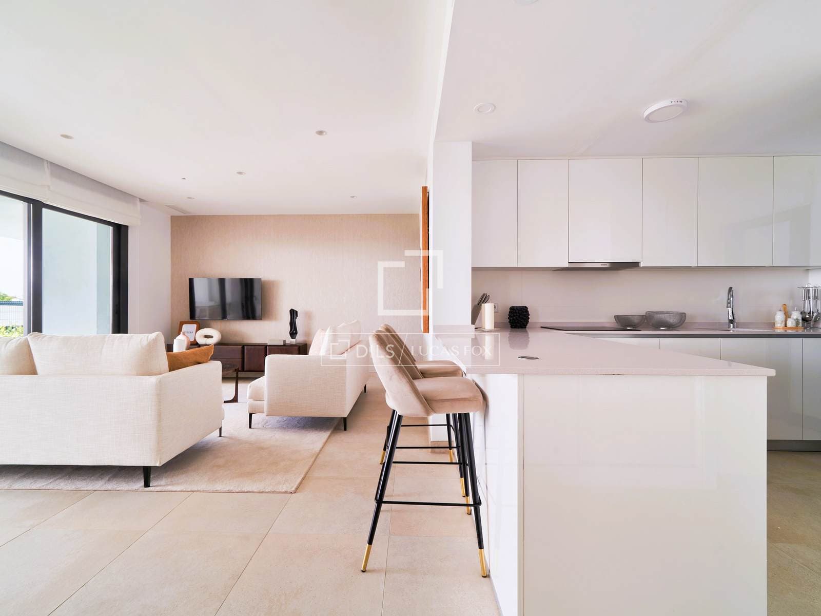Higueron Bay Residences 9