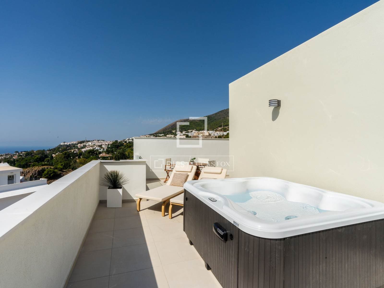 Mane Residences 7