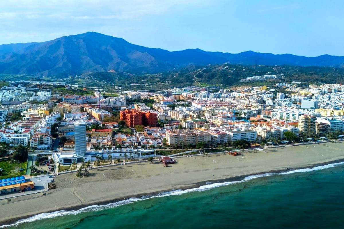 Woning aan de Costa del Sol met notariskosten en belastingen in beeld